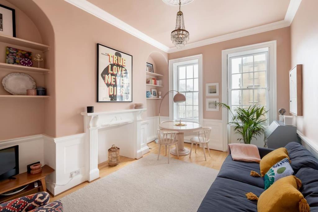 Stylish Central Apartment With Parking - Garden And Workspace Bath Exterior foto